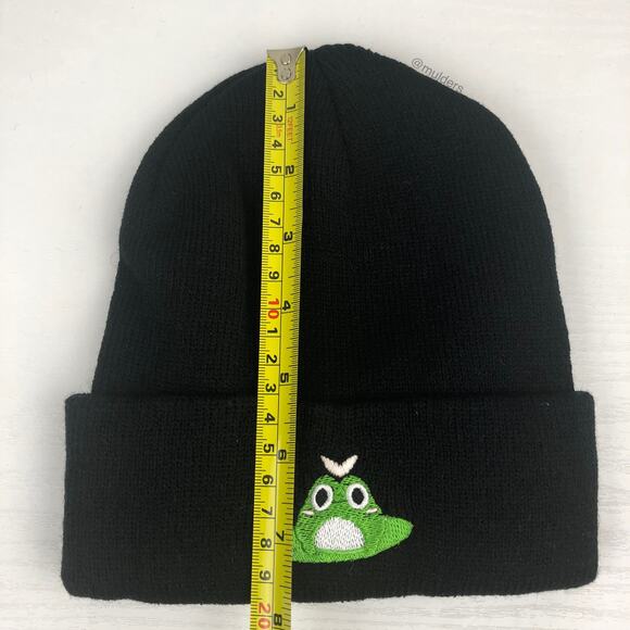 Unisex Black Ribbed Knit Cuffed Beanie Embroidered Green Frog Embroidery - Picture 3 of 6